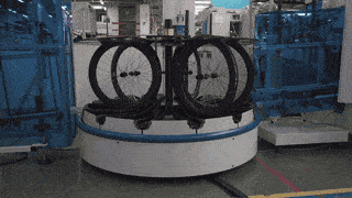 Gif of carrousel container for bicycle wheel